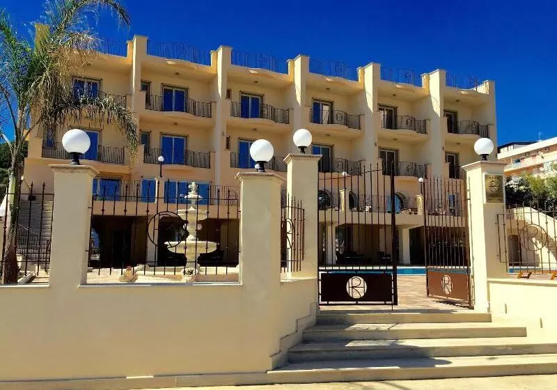 Hotel Riviera Palace