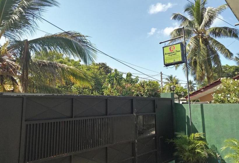 Отель Romaya Inn Negombo