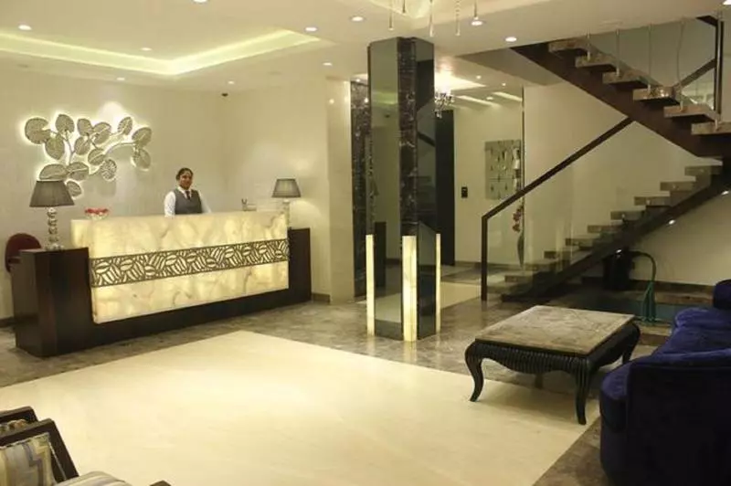 בית מלון כפרי The Flora Residency