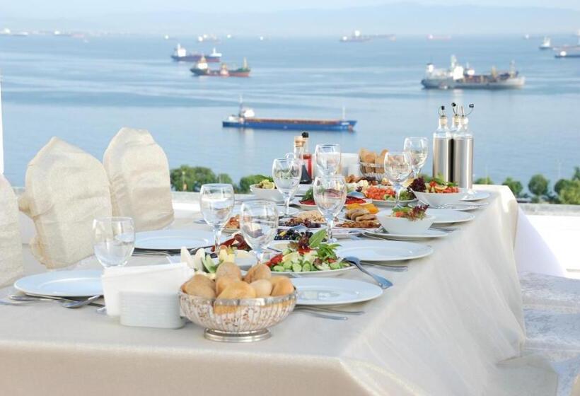 Hotel The Grand Mira Business