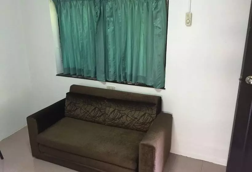 פנסיון Palada Guest  House