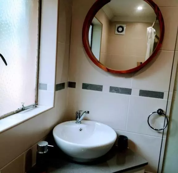 Пансион Restawhile Guest House  Pretoria