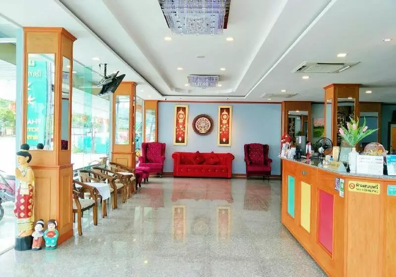Phaithong Sotel Resort