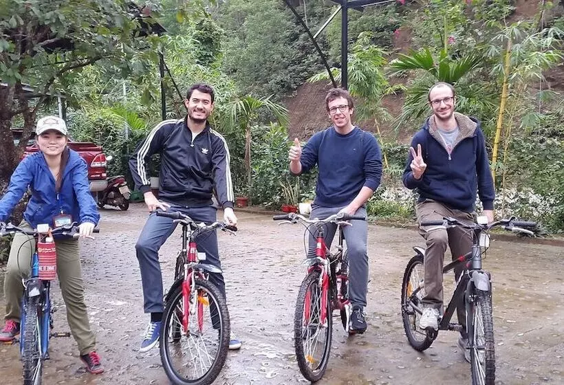 Phong Nha Lake House Resort