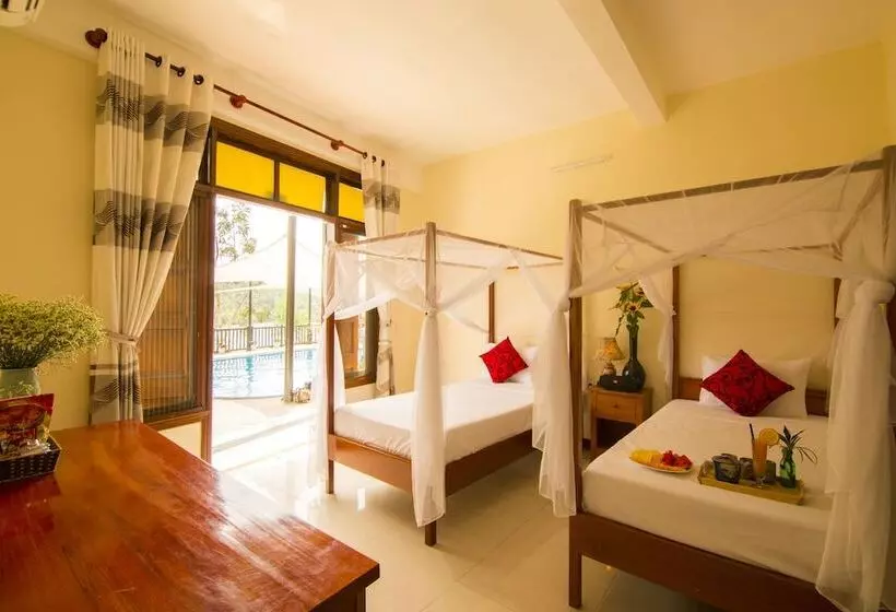 Phong Nha Lake House Resort