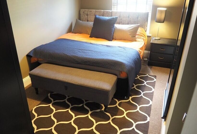 Raby Street Apartment