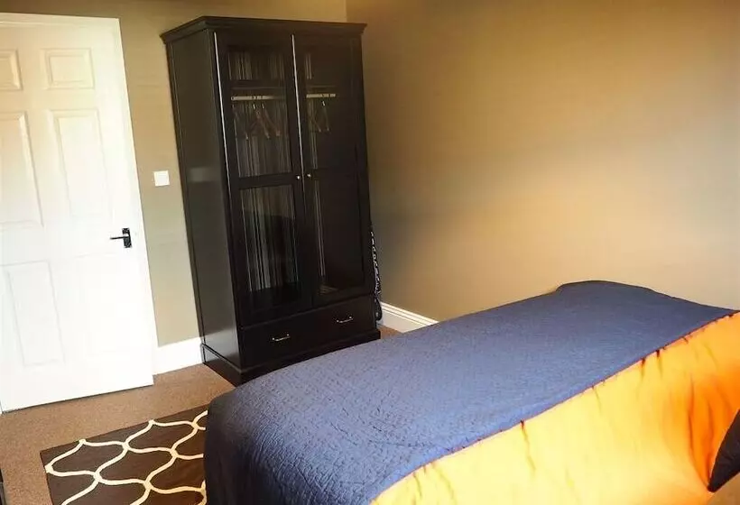 Raby Street Apartment