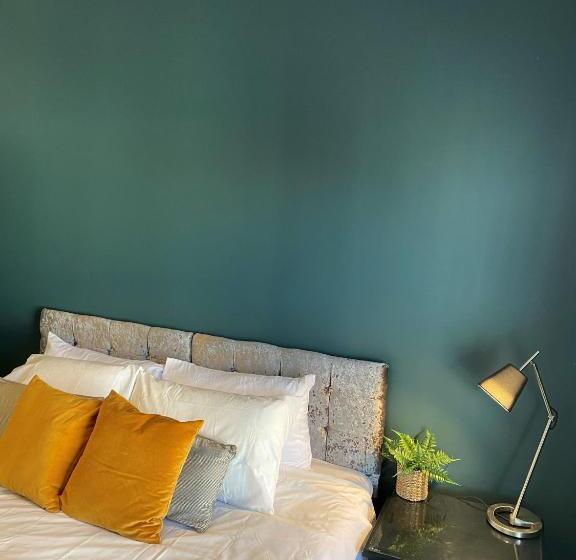 Raby Street Apartment