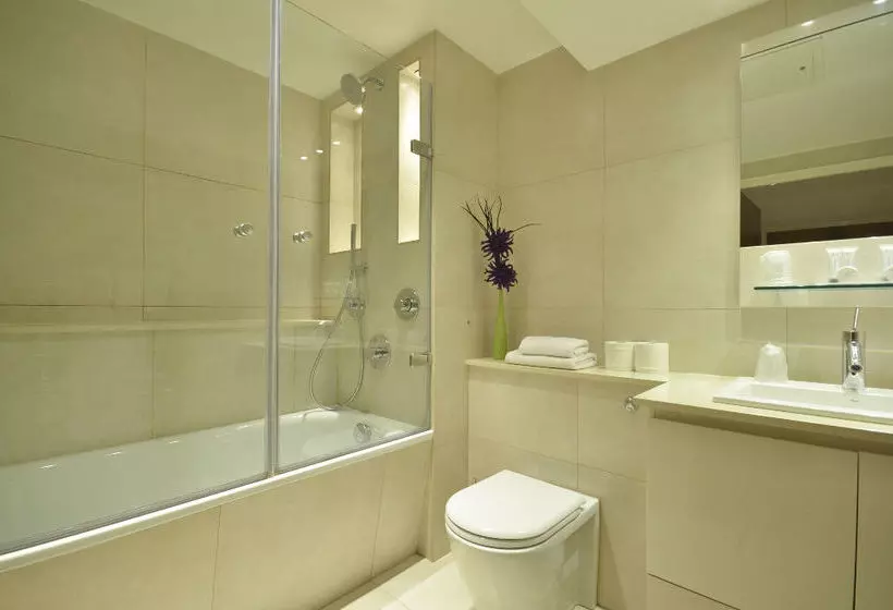 Uber London Trafalgar Apartments