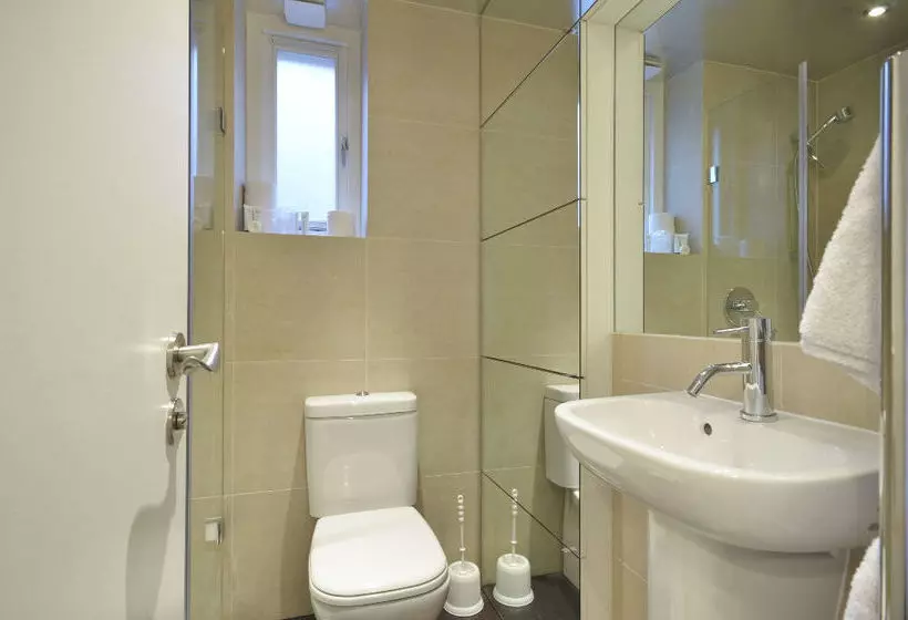 Uber London Trafalgar Apartments