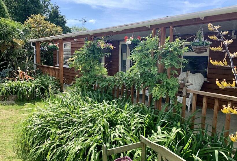 Woodpaddock Bed & Breakfast