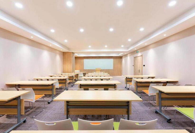 Hanting Premium Hotel Dalian Gaoxin Wanda Plaza