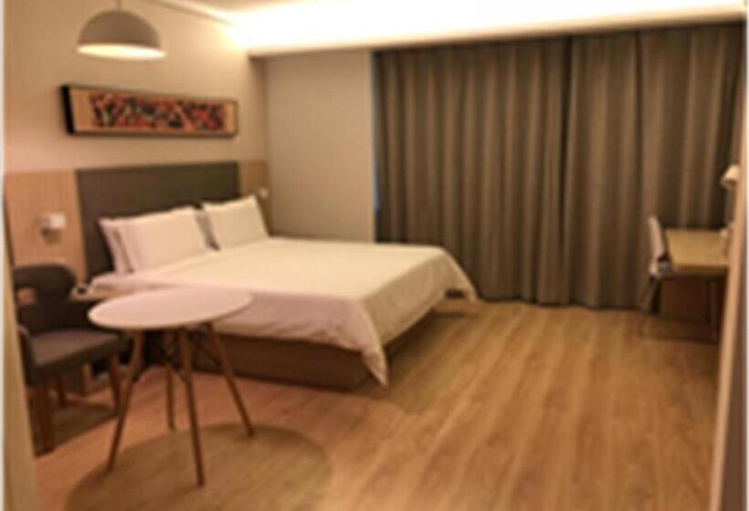 Hanting Hotel Zhuhai Hengqin International Convention And Exhibition Center