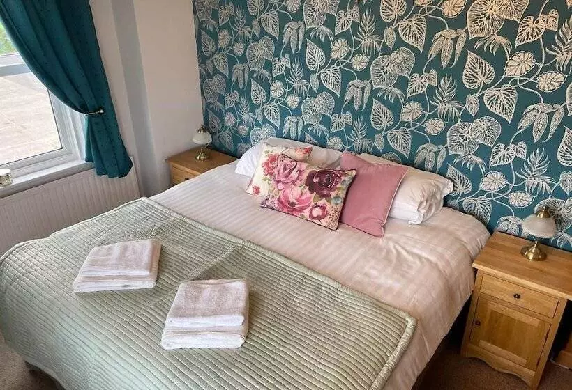 Aamiaismajoitus (B&B) The White Swan