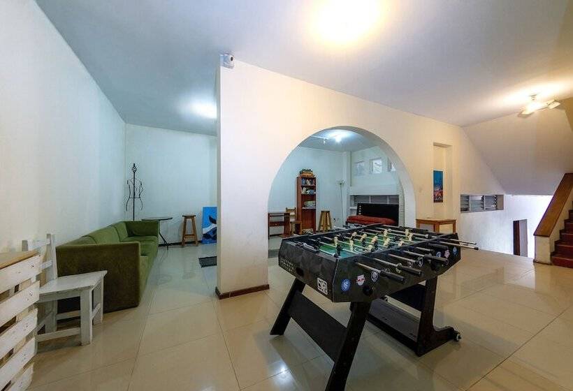 هتل Ayenda Mountain Hostels Manizales