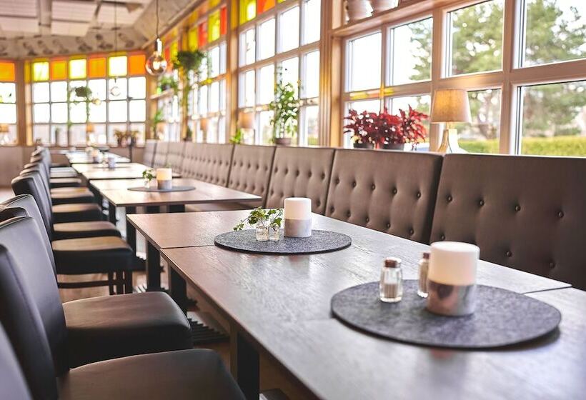 Björkbackens Vandrarhem I Vimmerby Hostel