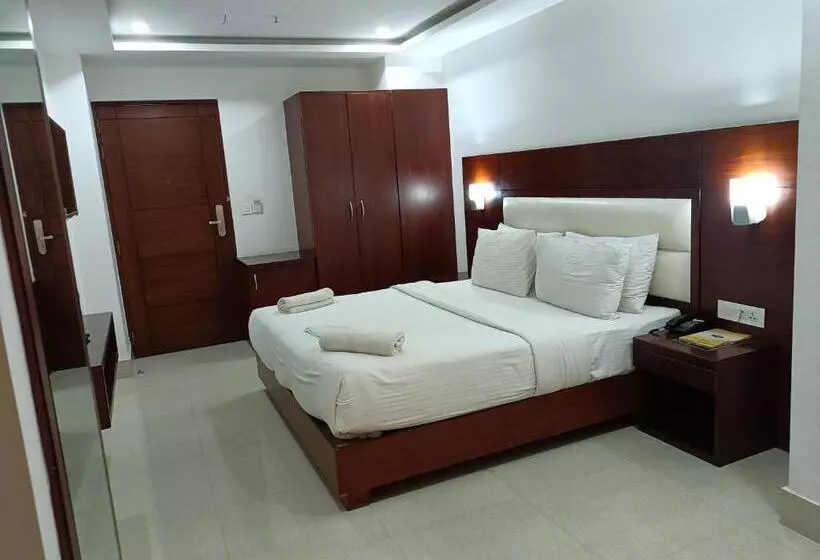 ホテル Autumn Crocus