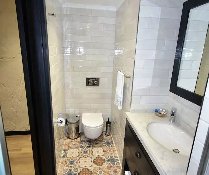 Otel Gülayvalık