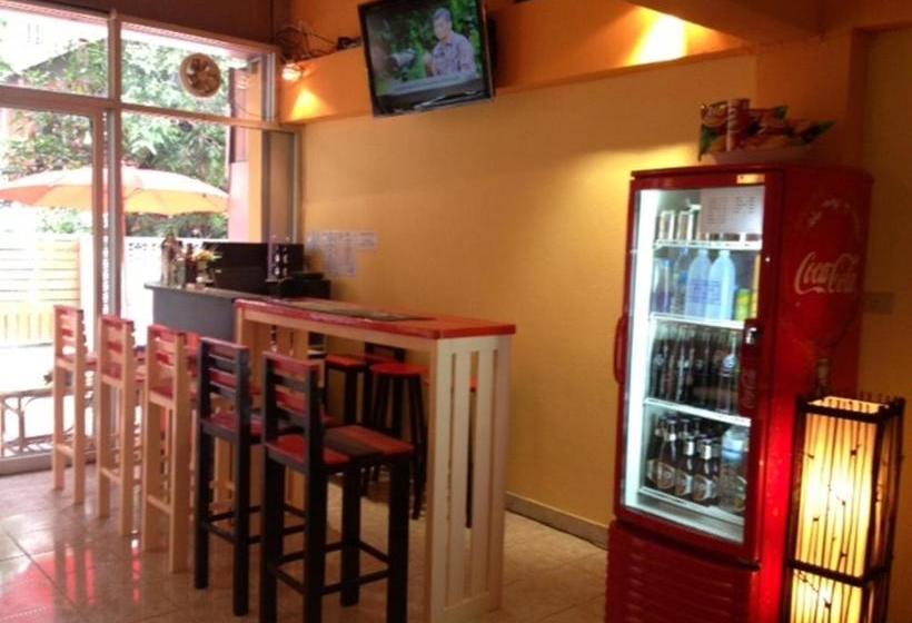 旅馆 Just Chill Inn