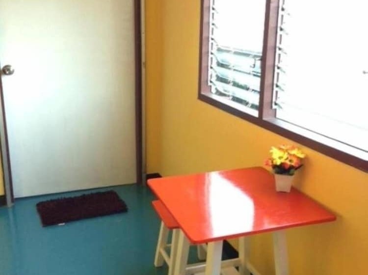 旅馆 Just Chill Inn