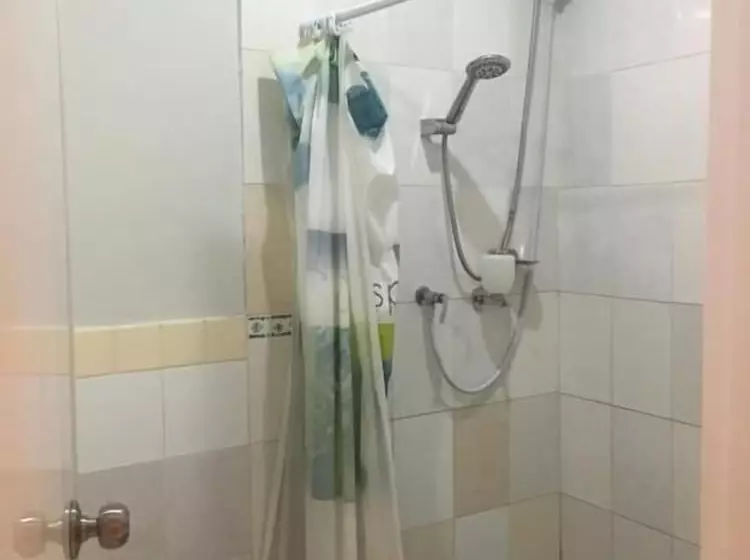 Общежитие Just Chill Inn