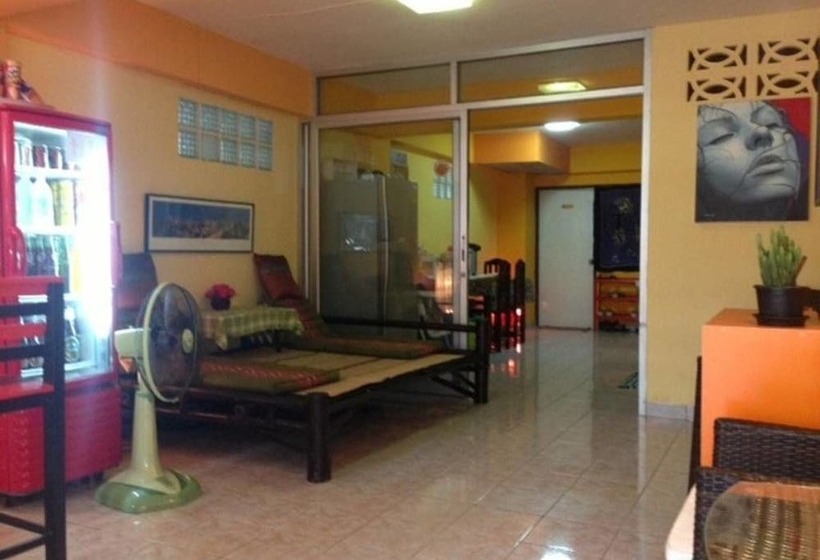 旅馆 Just Chill Inn