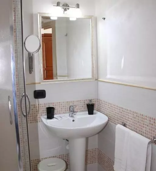 ベッドアンドブレックファースト La Finestra Sulla Valle