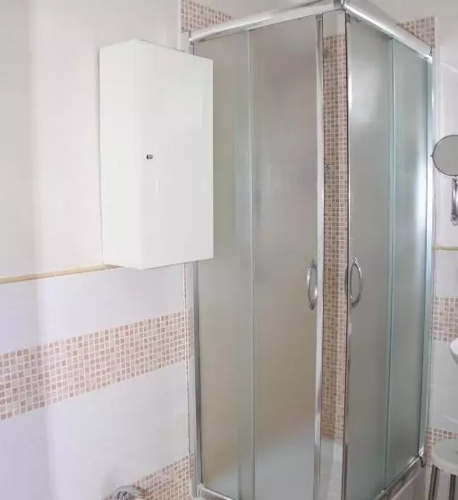 ベッドアンドブレックファースト La Finestra Sulla Valle