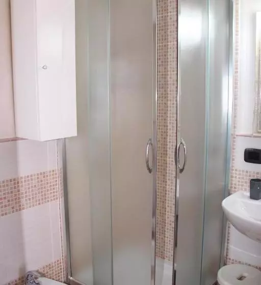 ベッドアンドブレックファースト La Finestra Sulla Valle