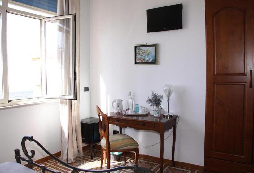 Bed and Breakfast La Finestra Sulla Valle
