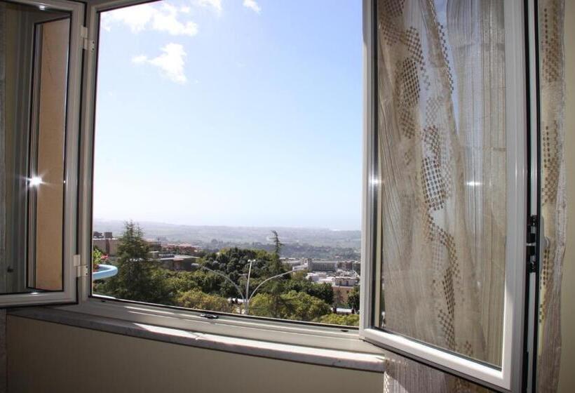 Bed and Breakfast La Finestra Sulla Valle