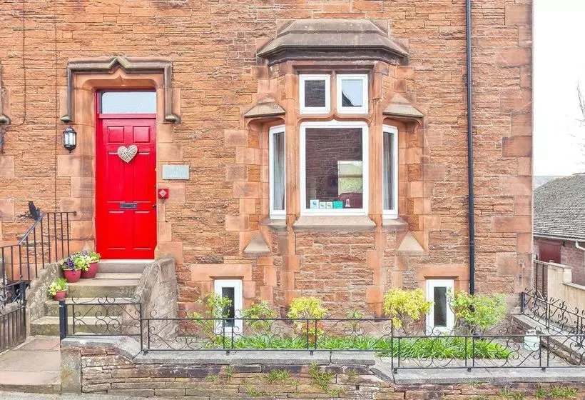 Nocleg ze śniadaniem The Red Townhouse