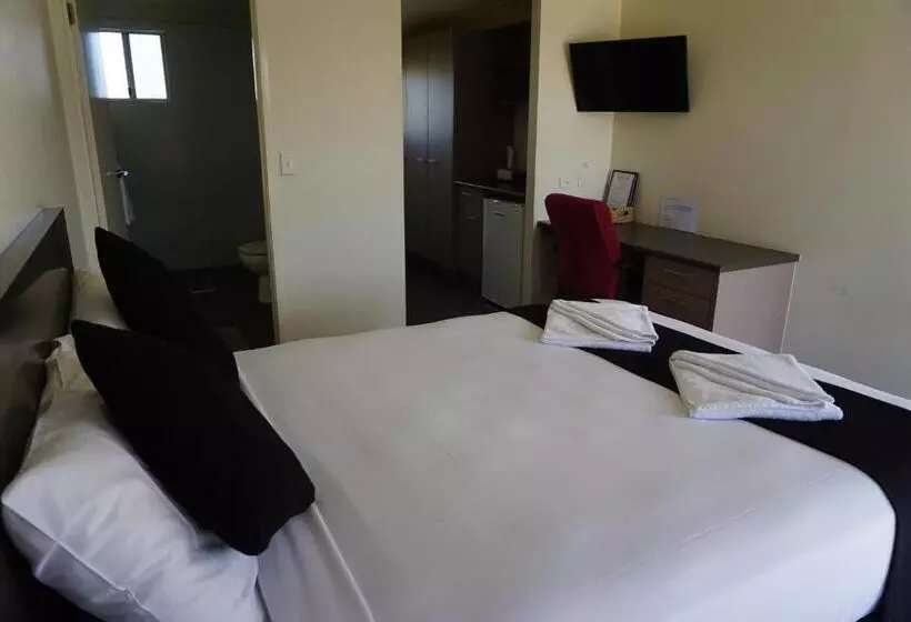 Dooley's Tavern & Motel Springsure