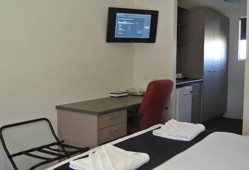 Dooley's Tavern & Motel Springsure