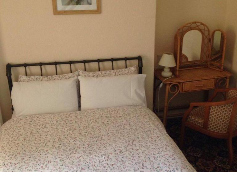 فندق Black Lions Guest House