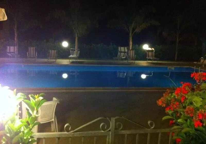 בית מלון כפרי C'era Una Volta