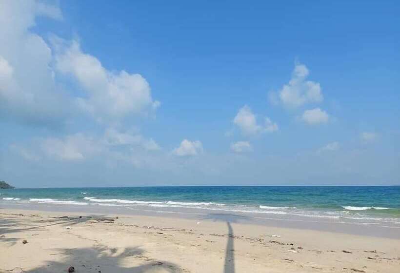 Hotel Cleanwave Resort Chumphon