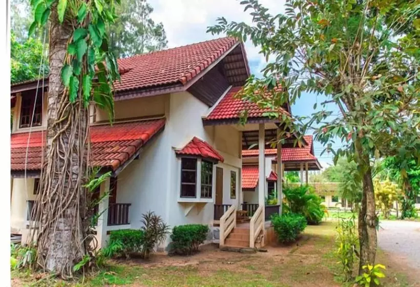 Hotel Cleanwave Resort Chumphon