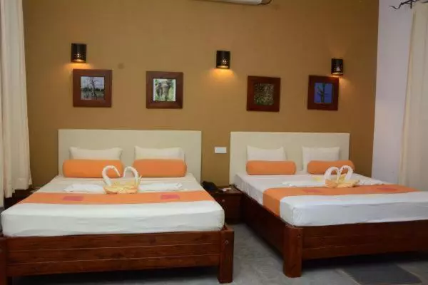 בית מלון כפרי Nil Diya Mankada Safari Lodge