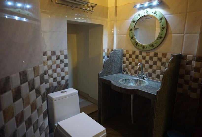 ホテル Nirvana Home