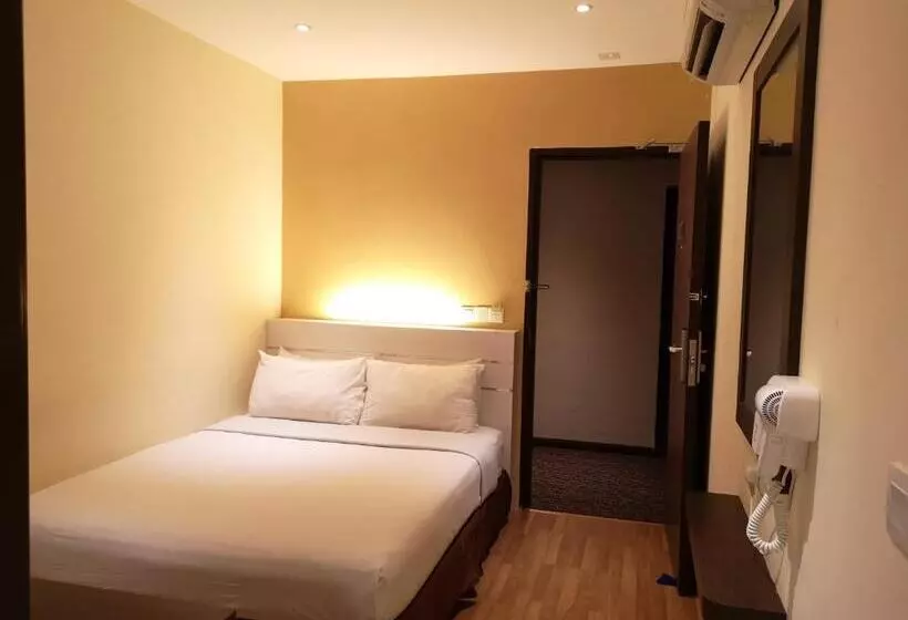 Отель Seasons View