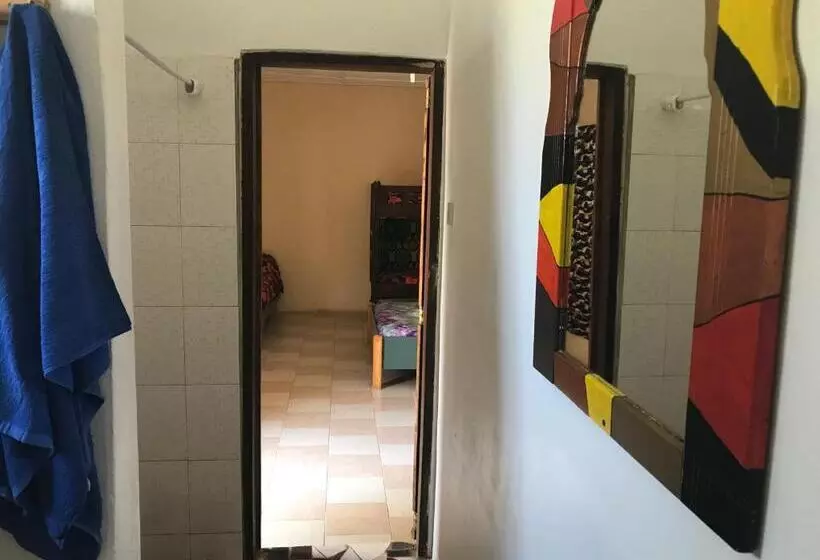 هتل The Gunjur Project Lodge