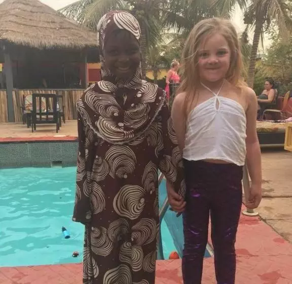 هتل The Gunjur Project Lodge