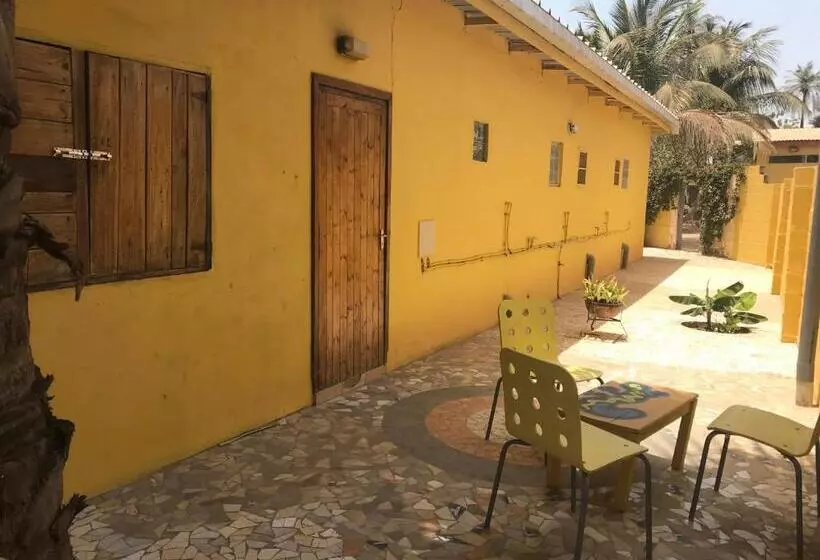 هتل The Gunjur Project Lodge