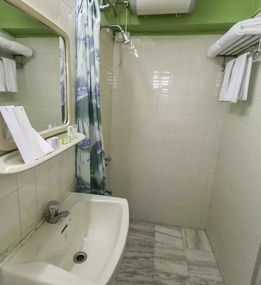 酒店 Treebo Trend New Castle