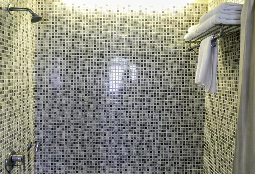 בית מלון כפרי Treebo Trend New Castle