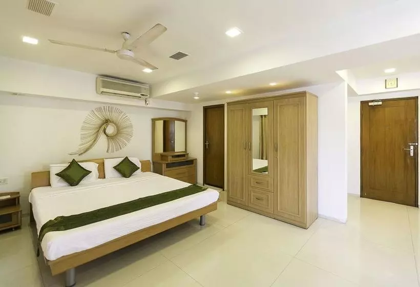 酒店 Treebo Trend New Castle