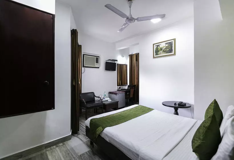 酒店 Treebo Trend New Castle