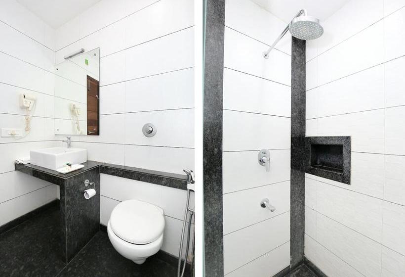 Hotel ZO Rooms Iconic Panchkula Sector 11