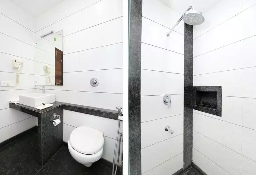 בית מלון כפרי ZO Rooms Iconic Panchkula Sector 11